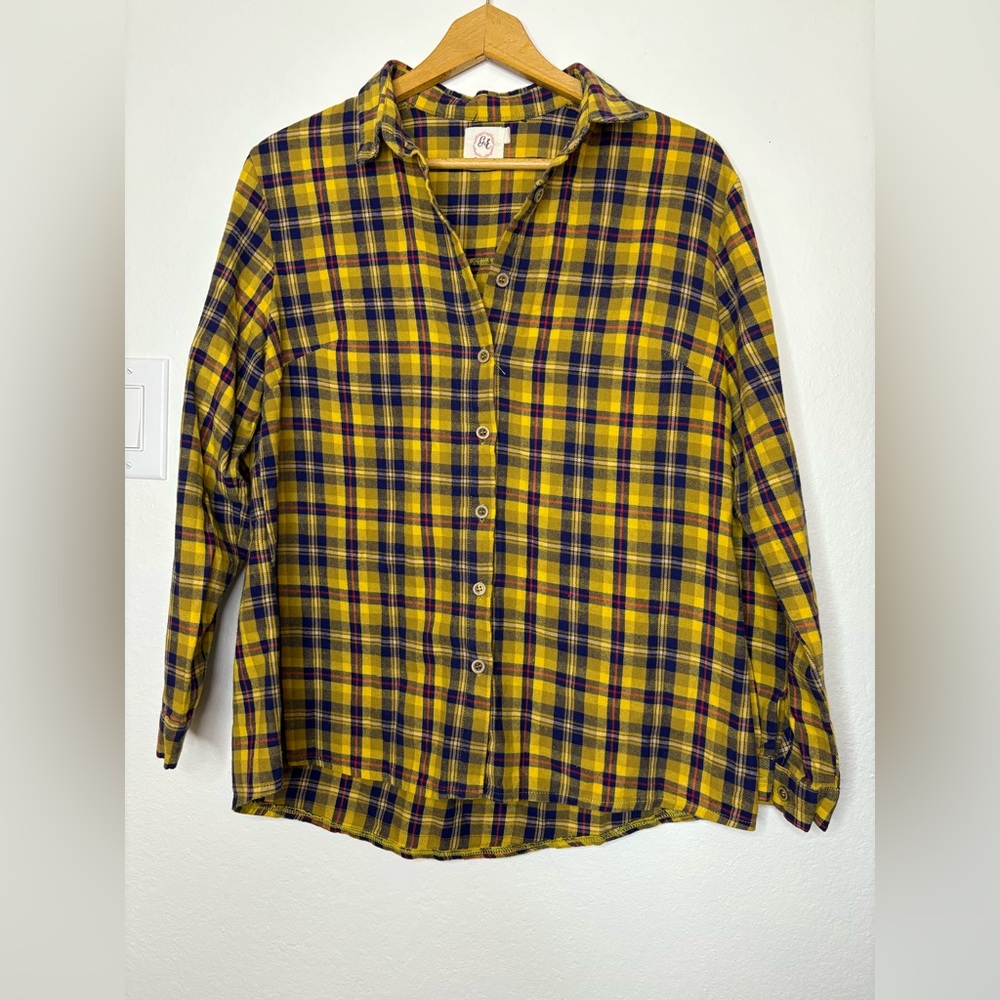 ✨Grace & Emma Plaid Sparkle Button Down Top✨